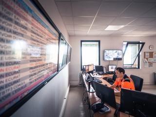 Enlarge the image link