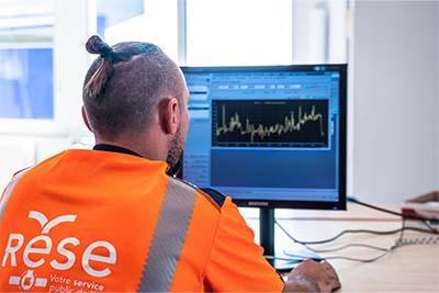 Enlarge the image link