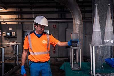 Enlarge the image link