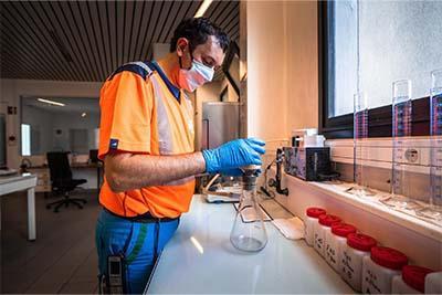 Enlarge the image link