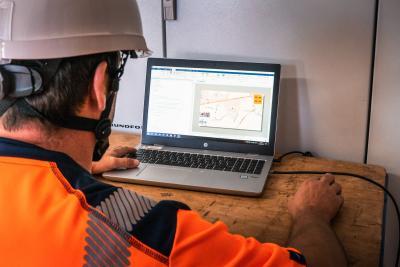 Enlarge the image link