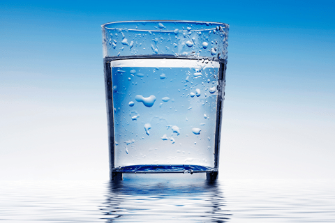 Verre d'eau du robinet